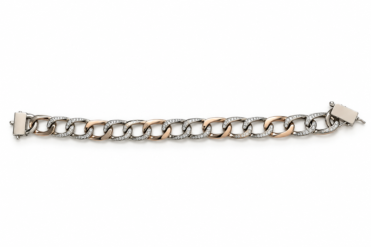 Luxe Interlock Diamond-Cut Silver Bracelet
