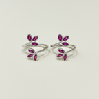 Sterling Silver Toe Ring Pair — Cream Background